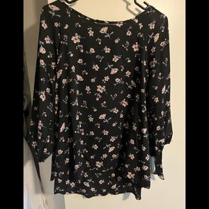 Papermoon tie sleeve blouse size L